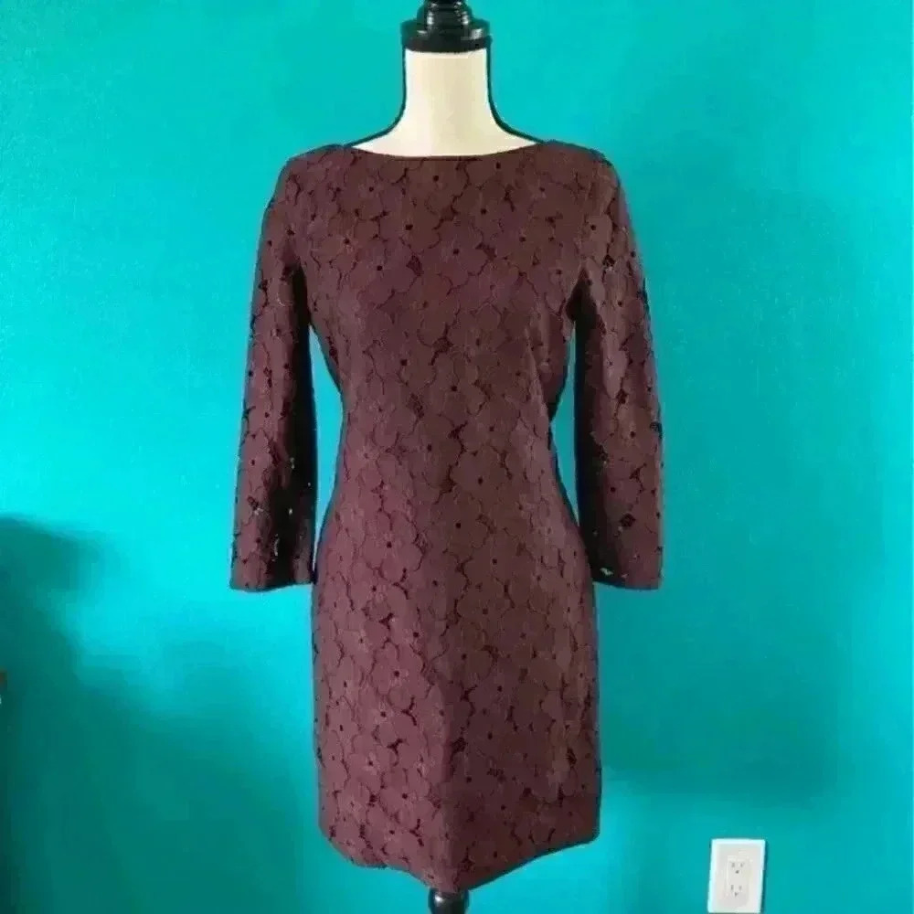 Diane vin furstenberg Aubergine Sarita Flower Lace Cocktail Dress in size 6